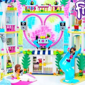 Lego Friends Heartlake City Resort Part 1 - Beach Hotel Speed Build Review