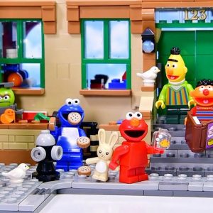 Can you tell me how to get to Sesame Street? Well, you gotta build it! Sesame Street Lego Review