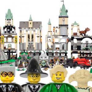 Every 2001, 2002 LEGO Harry Potter Set = Huge LEGO Hogwarts!