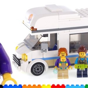 LEGO City Holiday Campervan 60283 review & comparison! “Lazy” remake or return of a fan favorite?