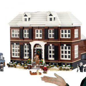 LEGO Ideas Home Alone 21330 reveal, pics, & my thoughts!