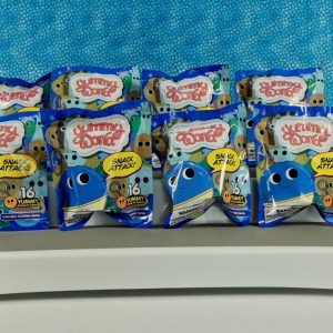 Yummy World Snack Attack Kidrobot Blind Bag Keychain Opening | PSToyReviews