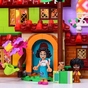 The Madrigal House (feast your eyes!) - Disney Encanto Build & Review