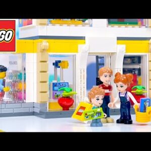 Stop scrolling and watch me build a Lego store out of Lego