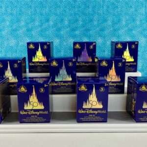 Walt Disney World 50th Fab 50 Blind Box Figures Unboxing Series 3 | PSToyReviews