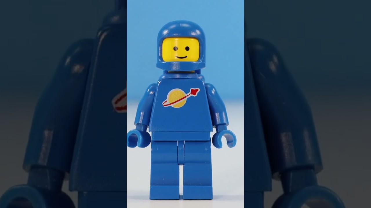 I Built A SPACESHIP For This ICONIC Minifigure | AI WAR Day 40