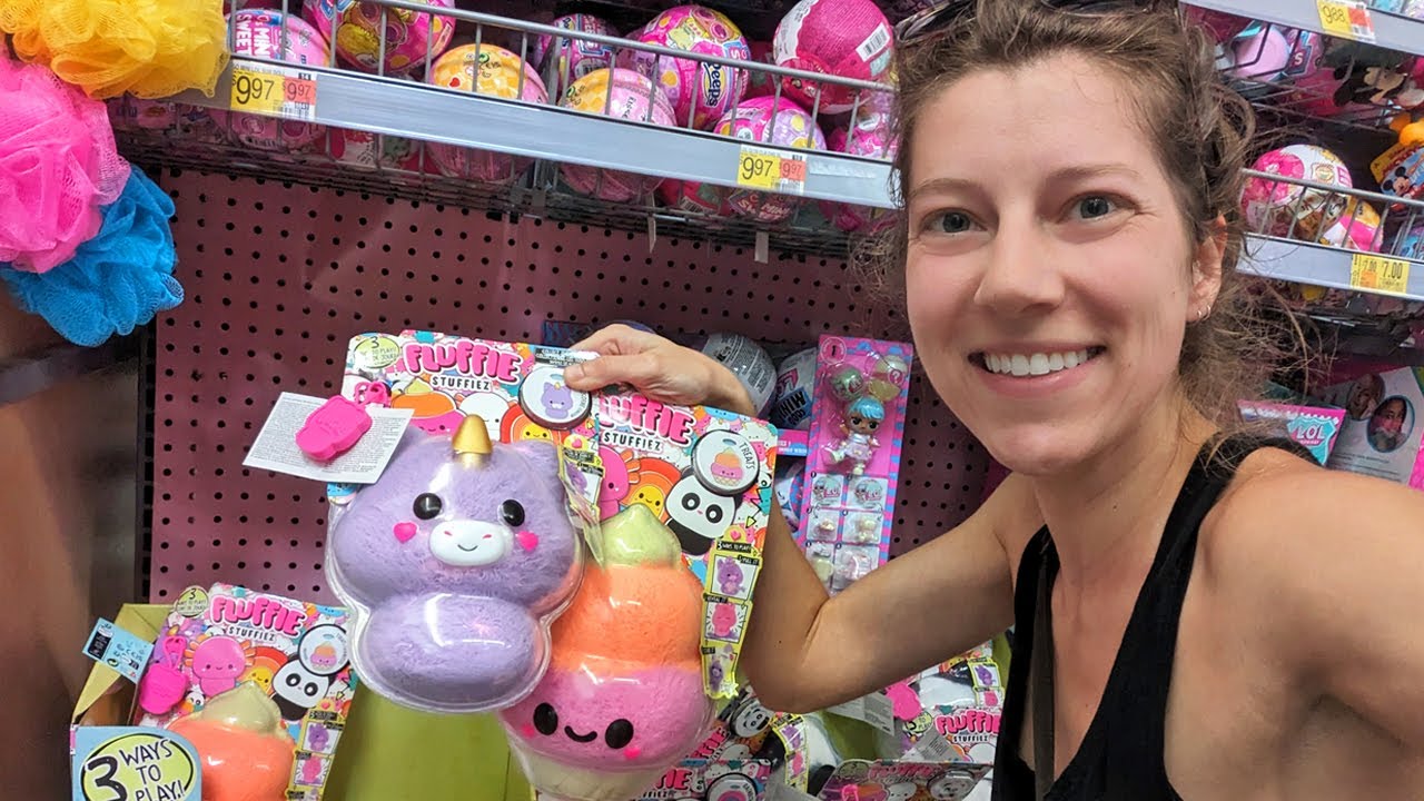 Toy Hunt at Walmart 139 - Fluffie Stuffiez, Mini Verse, Disney Doorables, Ooshies, Cookeez