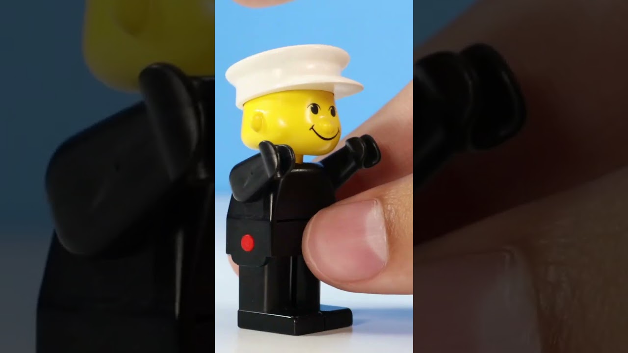 SCARY CURSED LEGO MINIFIGURE | AI WAR Day 38