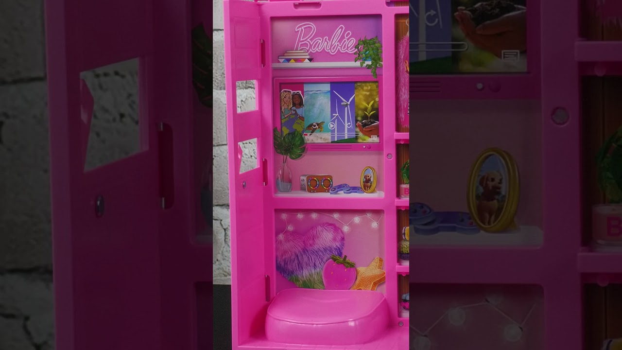 Barbie’s Getaway House brings compact vacation! #barbie