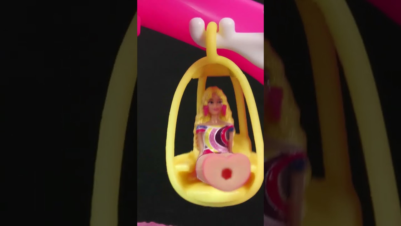 BIG fun in Mini Barbie Land! #barbie #barbiedoll #barbiemovie