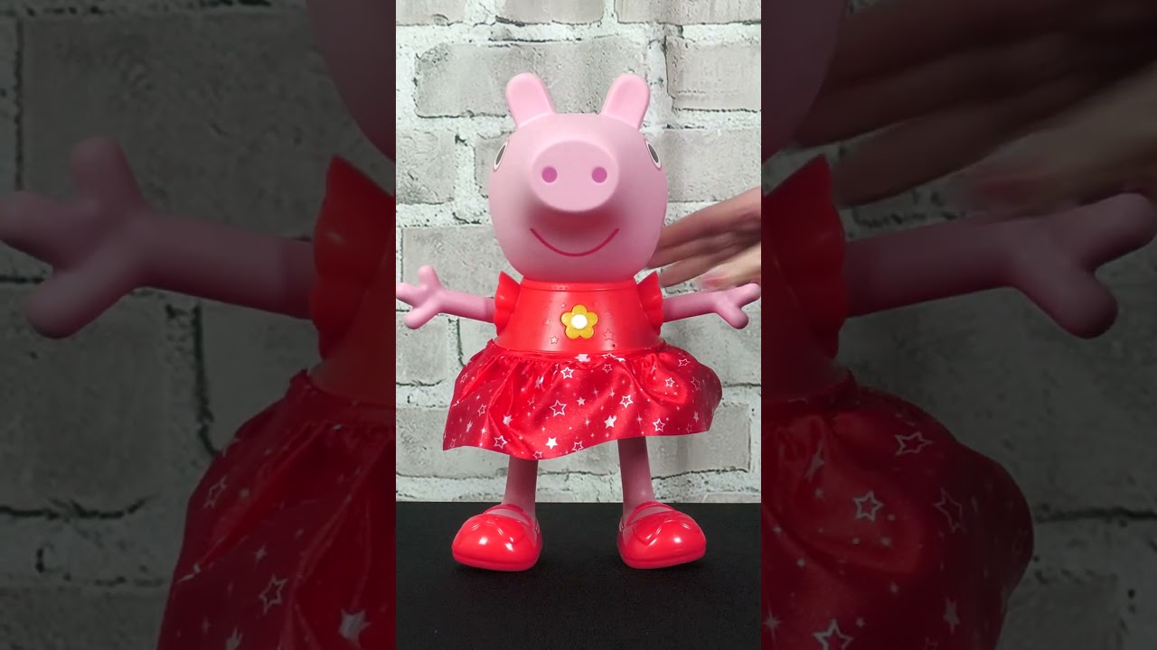 It's a muddy puddles party with Peppa Pig! #peppapig