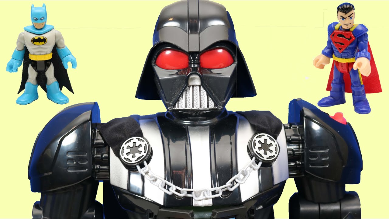 Star Wars Darth Vader Turns Mega Size - Batman And Superman Superhero Adventure